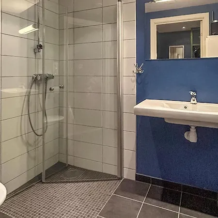 1 Bedroom Stunning Apartment In Sogne *